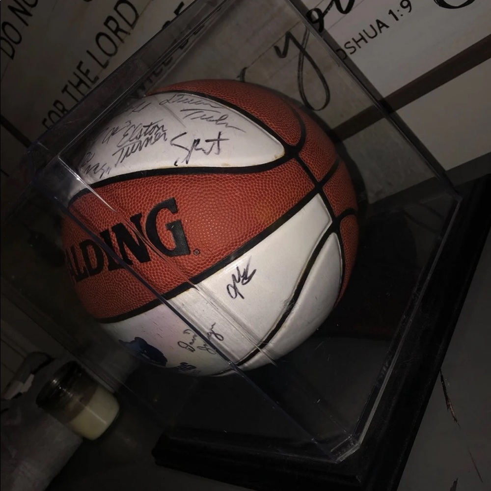 Signed basketball y by the grizzlies 2016 team